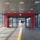 군산역 대합실 이미지