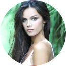 아름다운동행기획 | 첫 공식행사에 함께 등장한 송중기 아내 케이티와 예술의 전당 연주회 출연