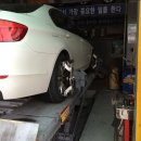 BMW 528 i/10년 5월식/흰색/6만키로/정식출고/완전무사고/현금 3400만원. 주말만 이미지