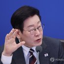 이재명 대통령 "다주택자보다 '집값폭등' 고통받는 국민 배려받아야" Lee steps up resolve to stabilize hou 이미지
