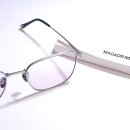 제노안경원 | 의왕 디어 안경 )매그앤드로우 MOON 리버스 색상렌즈 유니크한 안경 완성