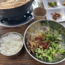 사계절 굴국밥과 동태탕 이미지