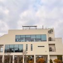 효산진영지점 | 김해 진영 대형카페 카페백일 내돈내산 아기랑 주말 방문 후기 주차장 아기의자 창원 근교