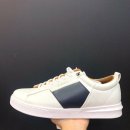 H2104 쇼핑하우