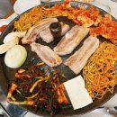 깔끔한 삼겹살이 땡길 땐 의정부 민락동 솥뚜껑 삼겹살 맛집! 싹쓰리 솥뚜껑 김치 삼겹살 민락 1지구점