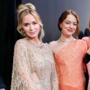 에밀리 블런트 &amp; 엠마 스톤 &amp; 마고 로비 이미지