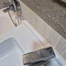 롯데캐슬 더 퍼스트 1단지 | 원주 롯데캐슬 더퍼스트 1차 줄눈 재시공 실리콘 재시공도 함께