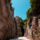 반야사불상 | 자연에 안긴 사찰 동굴법당이 있는 논산 반야사