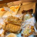 엔젤라투라레 | 신천나들이#1 싸고 맛있는 빵을 찾는다면 엔젤 라투라레로~!(feat.피자빵 덕후)