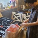 천사어린이집 | 칸타빌 어린이집 돈가스 나눔하는 작은천사