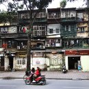 황금공중화장실 이미지