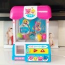 상어가족 인형뽑기 이미지