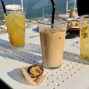 4256 | 삼척 오분해변 오션뷰 카페 오분동 두바이 쫀득볼 첫 영접 성공 후기