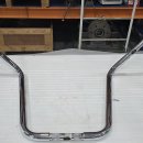 소프테일2001년 엔진가드 18&#34;핸들 두께1.25&#34; 이미지