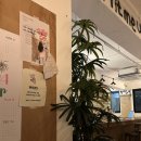 힛미업(Hit me up) | [합정/힛미업]낮엔 카페 밤엔 와인바 감성 인테리어 데이트장소 추천