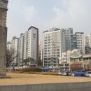 서울시 종로구 무악동 경희궁롯데캐슬 아파트 독립문 쪽에서 바라다본 단지 이미지