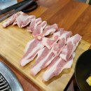 미정이네꺼멍돗괴기 이미지