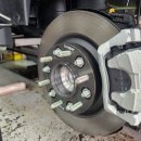 동해교역 | 타스만 승차감 개선기 – 동해튜닝 방문후기