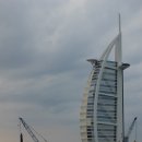 버즈 알 아랍 호텔(Burj Al Arab) 뷰포인트이자 포토존인 쥬메이라 퍼블릭 비치의 황량함 이미지