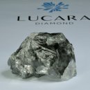 루카라 1,175캐럿 다이아몬드 원석 발견 이미지