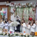 [단독]‘시설장 축일을 팬미팅처럼’, 펜션 빌리고 신부 콘셉트 단체사진···보고도 못 믿을 ‘직장 내 갑질’ 이미지