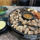 꽃돼지삼겹살 이미지