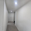 제3차호반베르디움경로당 | 호반 베르디움 3차 시스템 에어컨 타공 자국 천장초배 진행 후 도배! 알판도 평평하게 도배 했어요...