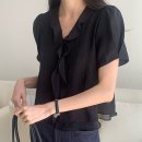 썸띵엘스 모리핀턱프릴블라우스 이미지