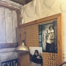 은빛 비치는 돌 이미지