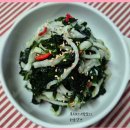 새콤달콤한 맛이 좋은 무 파래무침 이미지