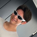 크라운호프 부산학장점 | 못난 놈들은 서로 얼굴만 봐도 흥겹다