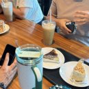 메가커피 용화점 | 25' August 8월도 순ㅅㅏㅏ사삭