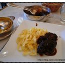 황금의 언덕 부르고뉴 와인 이미지