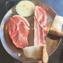 복돼지솥뚜껑생삼겹살 이미지