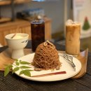 The 부찌부찌 | 신사역 가로수길입니다
