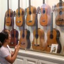 조명 기타의자 이미지