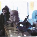 헬멧 조형물 이미지