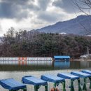 초원 낚시터 이미지