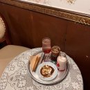 노른자카페 이미지