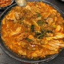양푼이해물칼국수