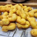 손이가 꽈배기 도너츠 이미지