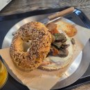 웨인스베이글스 - 서초구 효령로77길 34 | 강남역 맛집｜쫀득한 베이글 식감이 인상적이었던 [웨인스베이글스] 후기