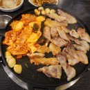 홍대큰손정육점식당