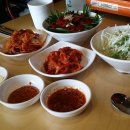 홍대 칼국수와 족발 이미지