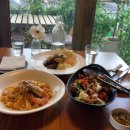 [마감] 8/13(수) 3시 씨네큐브 &#39;머티리얼리스트&#39; &amp; 7시 익선동 맛집 &#39;이층양옥&#39; 이미지