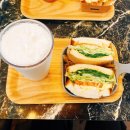 쉬즈베이글랜드마크점 이미지