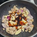 한끼마켓 | 마켓컬리 순살양념구이와 떡볶이로 만든 치밥 한 끼 후기