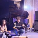 윤아트홀 이미지