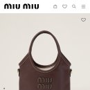 가방 색 골라주라 이미지