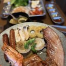 제주도흑돼지꿈마차 | [제주/한림맛집] 분위기에 취하고 맛에 반하다! 제주 캠핑식당 '코티지그릴' 흑돼지 파티 후기